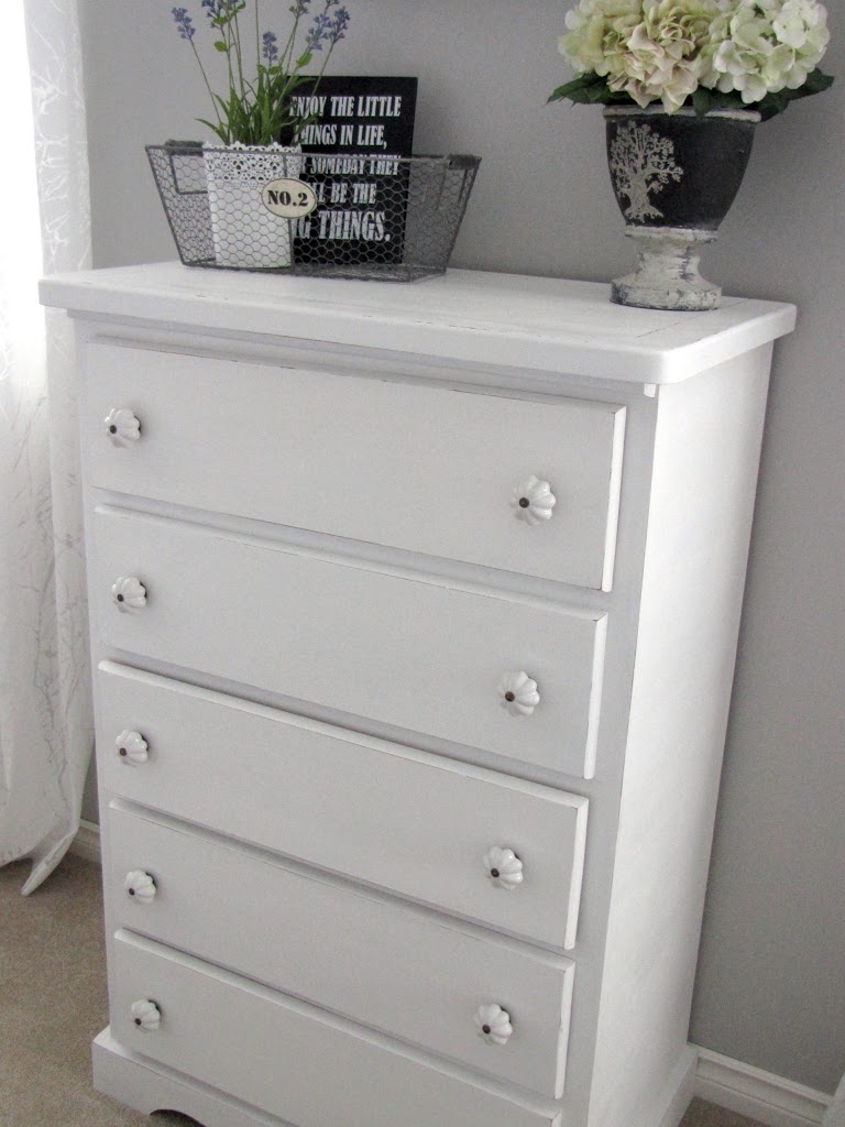 DIY Chalky Paint Review - Clean and Scentsible